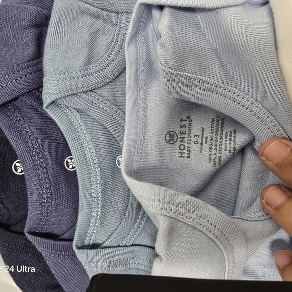 The Honest Company and Carter Baby Bundle - Picture 6 of 6